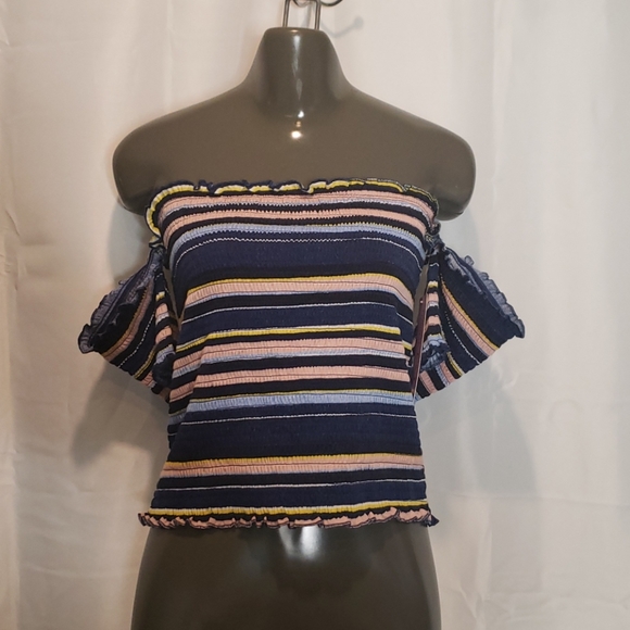 Crave Fame Tops - Crave Fame Crop Top